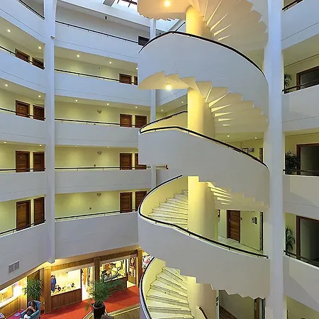 Otel Fortuna 3*